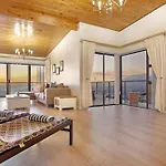 Zaria Sun Penthouse By Host Agents