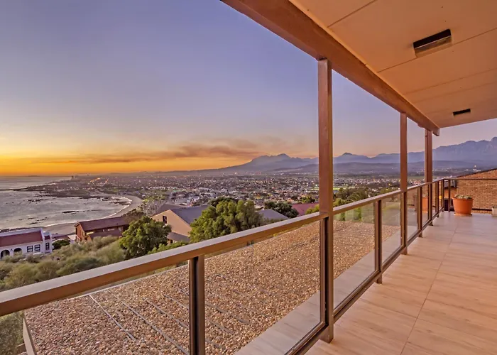 Zaria Sun Penthouse By Hostagents