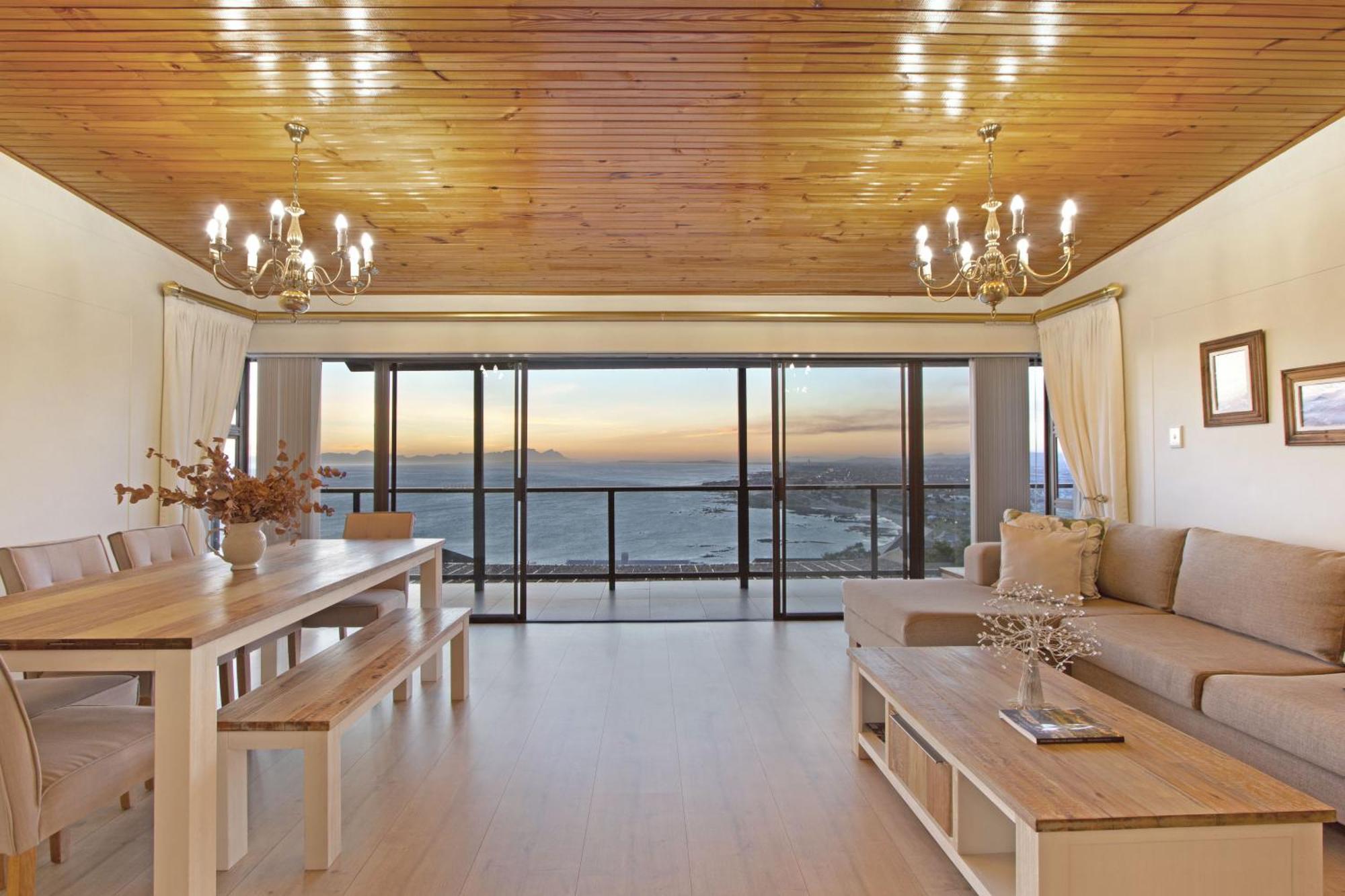 Apartment Zaria Sun Penthouse By Host Agents Cape Town